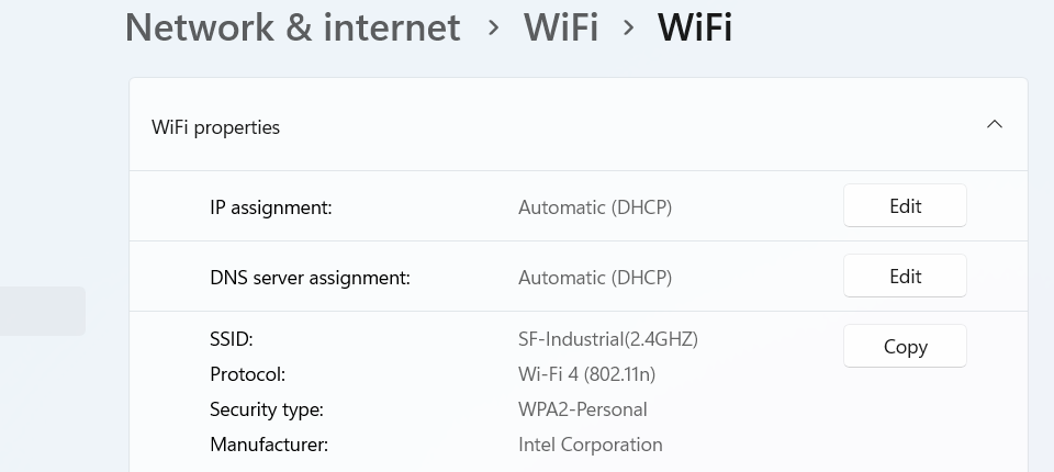 خصائص الواي فاي وفيها نوع الحماية WPA2-Personal